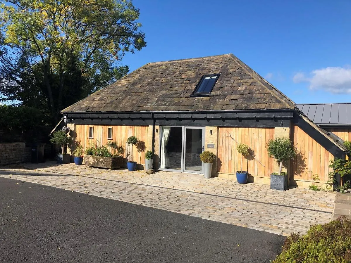 Harrogate Barns Villa 0*,  United Kingdom